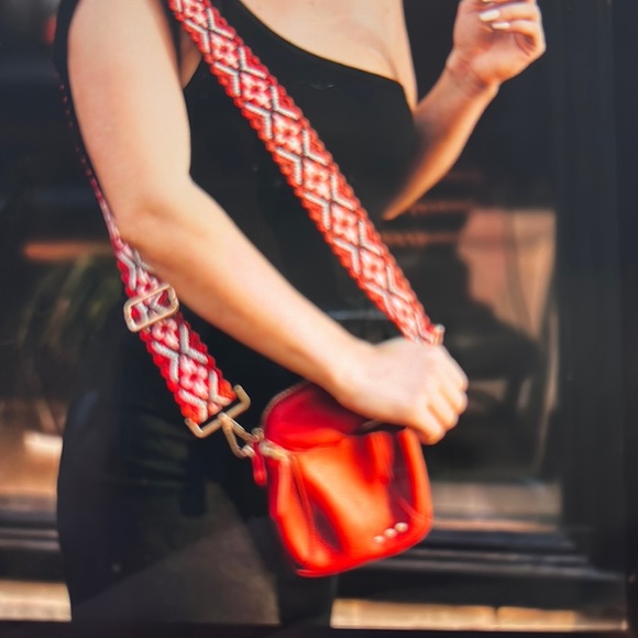 Ellie Crossbody Bag in Red Vegan Leathet - Picture 2 of 9